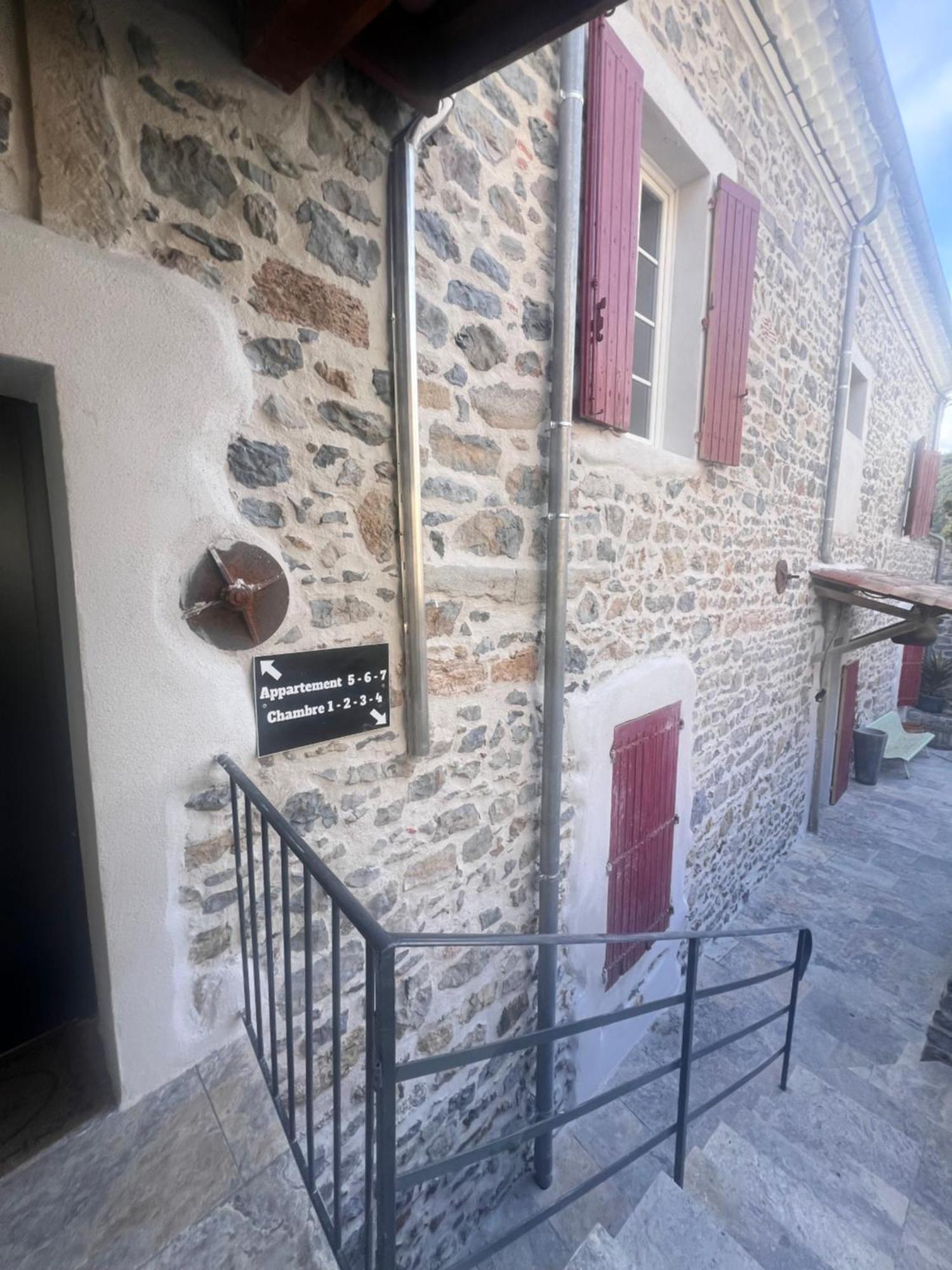 Mas Saint Laurent Les Salles-du-Gardon Экстерьер фото